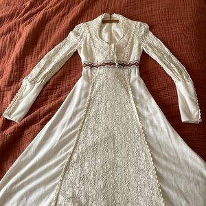 Gunne Sax cream colored maxi-dress size 9